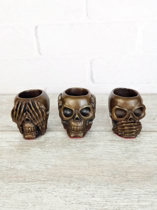 Подсвечники-пепельницы "Черепа (не вижу, не слышу...)" Подсвечники-пепельницы "Черепа (не вижу, не слышу...)"
